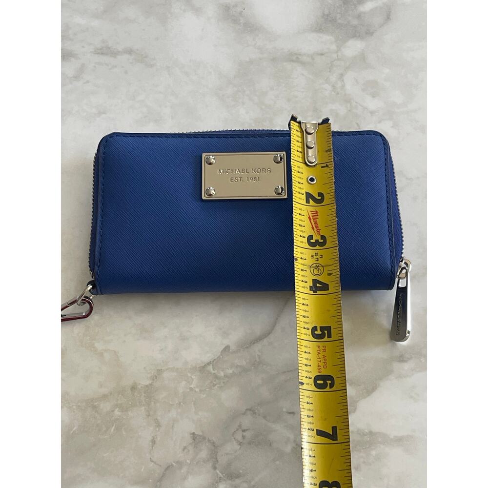 Michael Kors LG Multi Function Wristlet Clutch Wallet in Sapphire - Picture 11 of 11